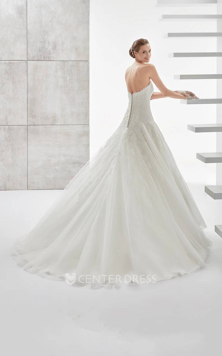 Sweetheart Waist-drop Wedding Dress with Brush Train