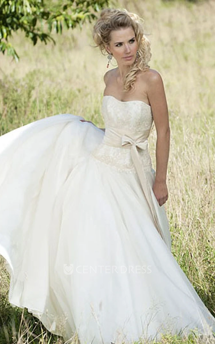 Strapless Long Appliqued Chiffon Wedding Dress With Bow