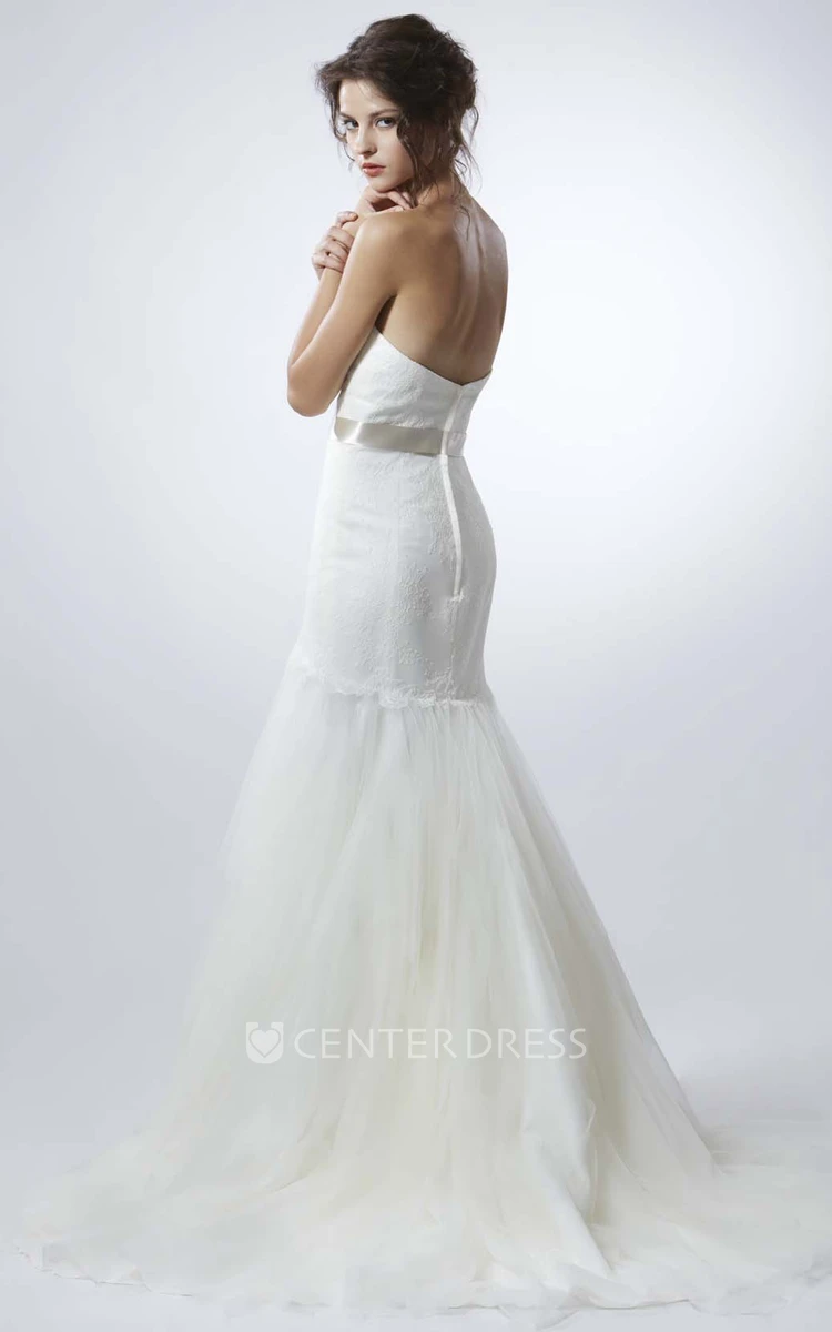 Mermaid Strapless Ruffled Maxi Sleeveless Tulle Wedding Dress With Backless Style And Waist Jewellery