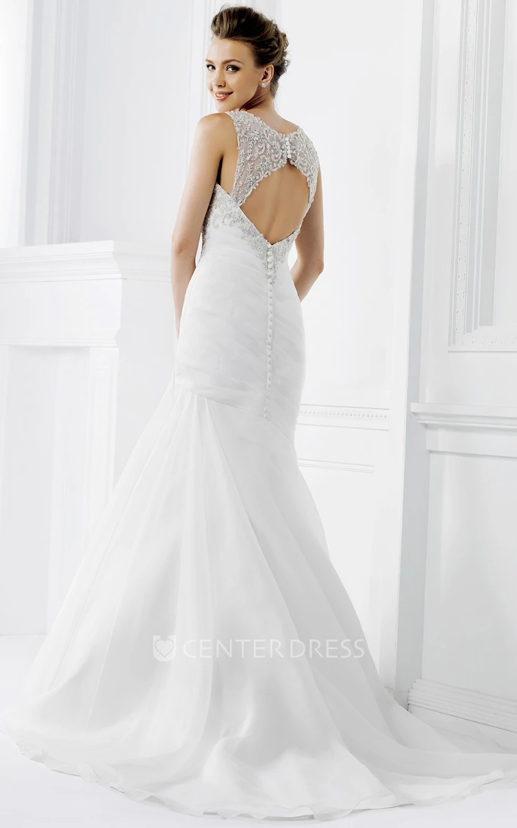 Elegant Sleeveless Mermaid Wedding Dress With Keyhole Back And Crystals