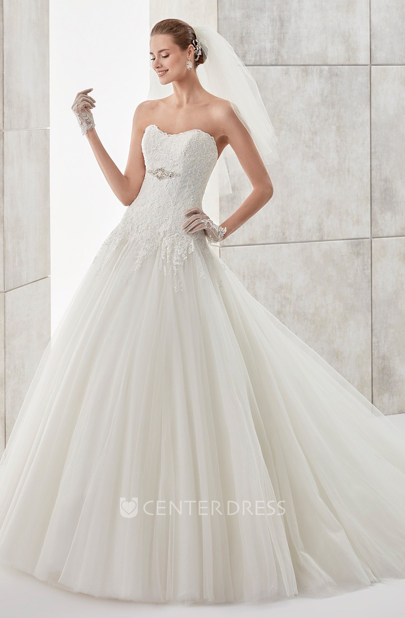 Featured image of post Steps to Prepare Lace Bodice Tulle Skirt Wedding Dress